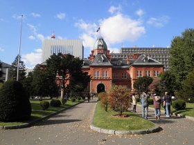北海道庁旧本庁舎の庭　