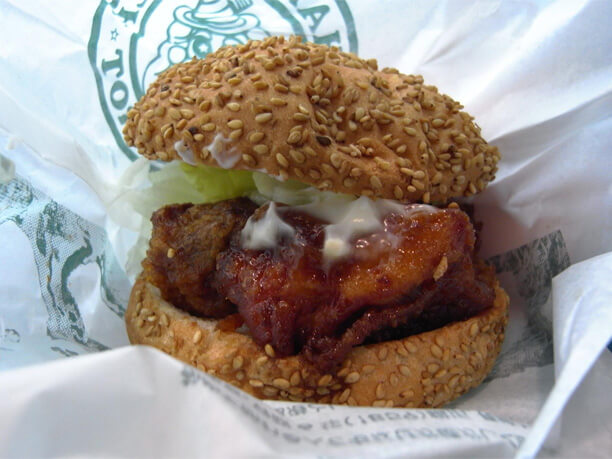 ご当地バーガーNo1！ 函館名物「ラッキーピエロ」 | JTRIP Smart