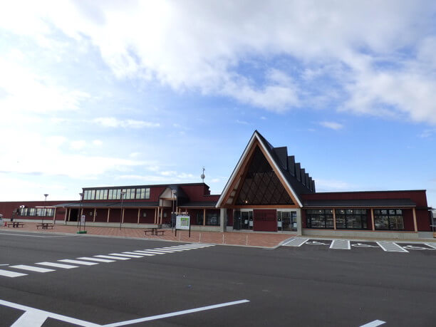 北欧の風 道の駅とうべつ外観