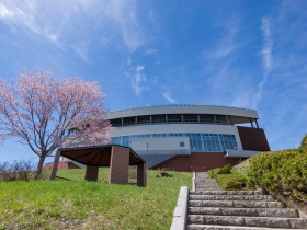 天都山（てんとざん）展望台「オホーツク流氷館」