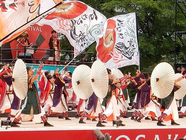 札幌の初夏の風物詩ともなっているYOSAKOIソーラン祭り