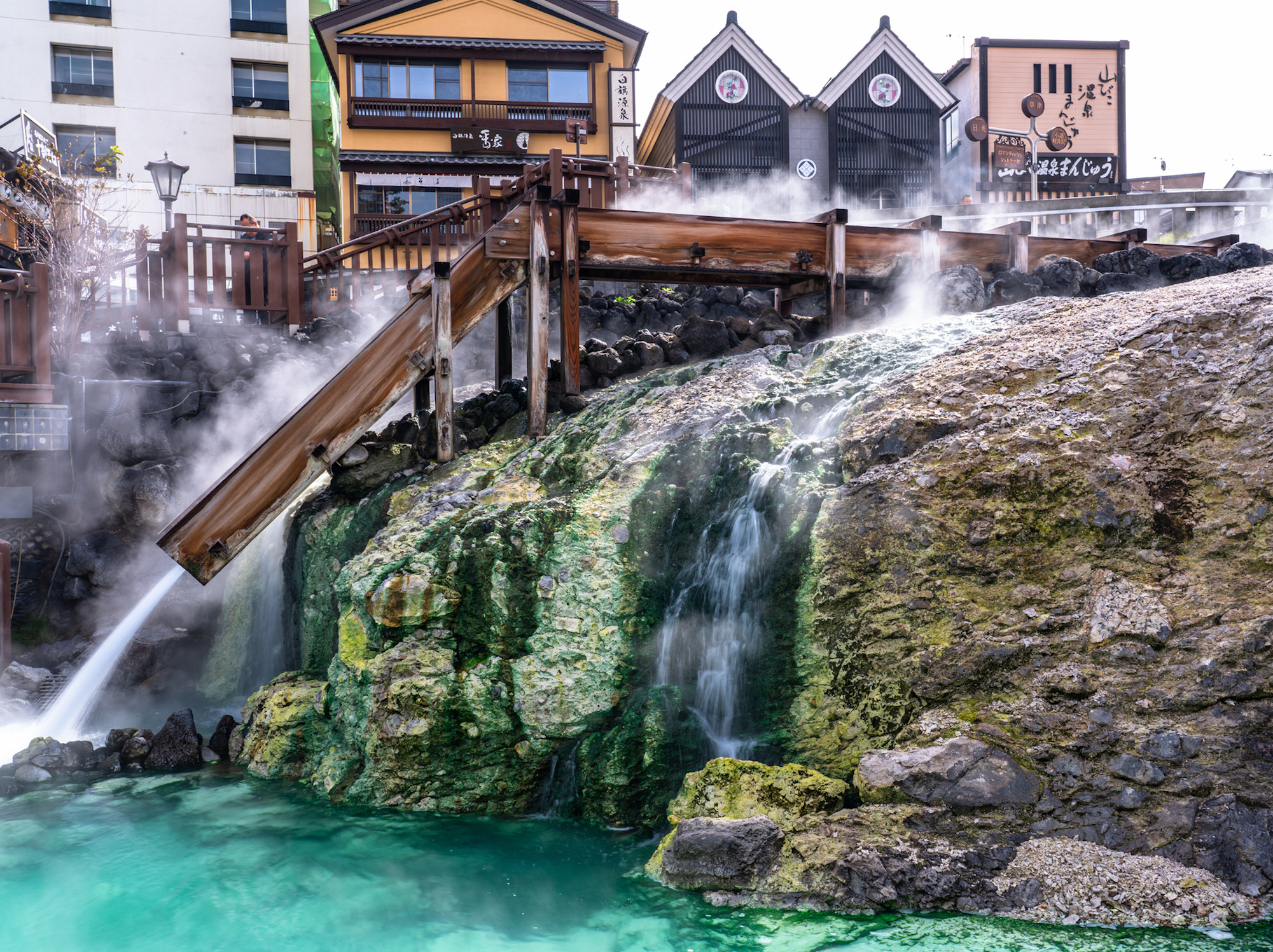 温泉旅館