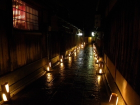 京都・東山花灯路