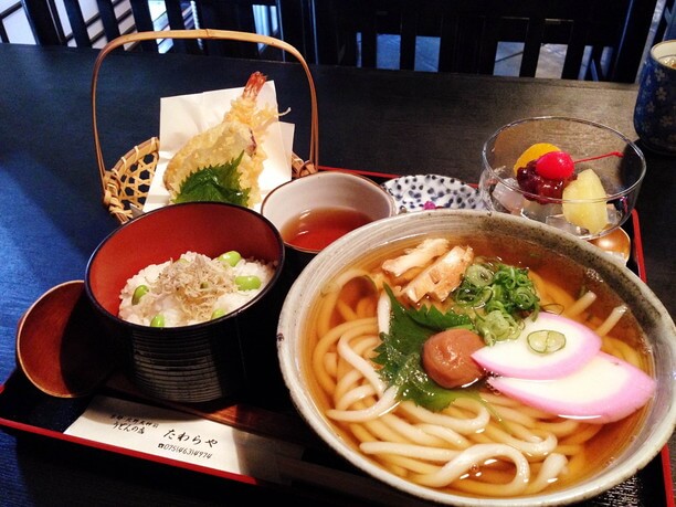 梅の香うどん