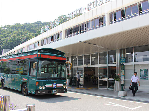 新神戸駅前