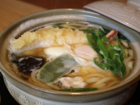 鍋焼きうどん