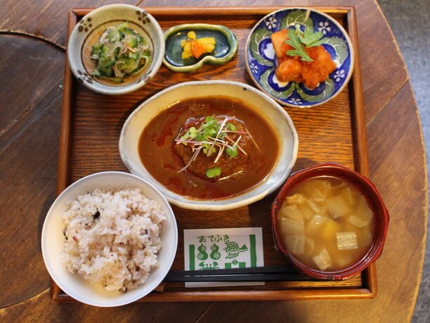 お昼の定食