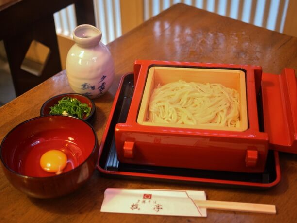 お初天神裏路地の名店「瓢亭」のお蕎麦