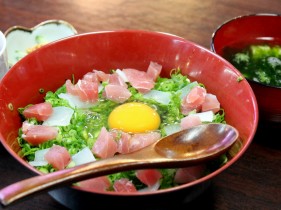 海鮮丼