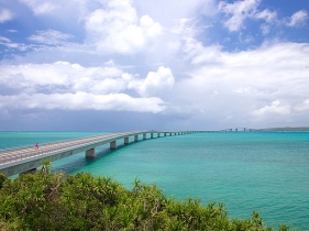 伊良部大橋