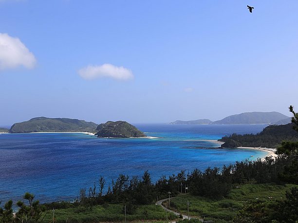 古島一番人気の座間味（ふるざまみ）ビーチ