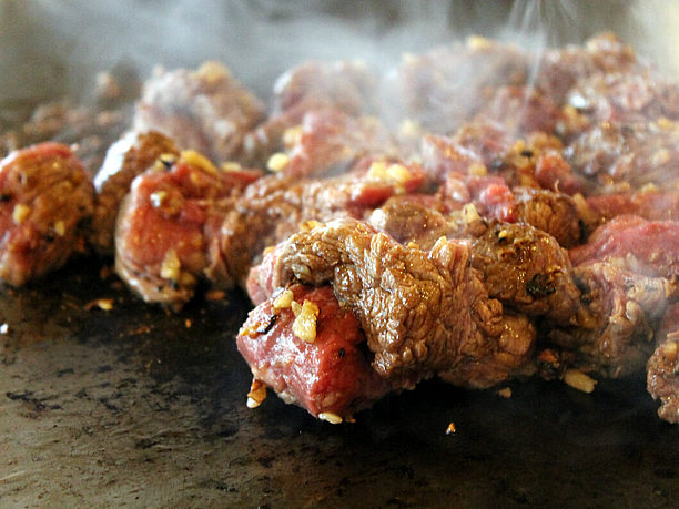 ステーキハウス 鉄板焼 朝日