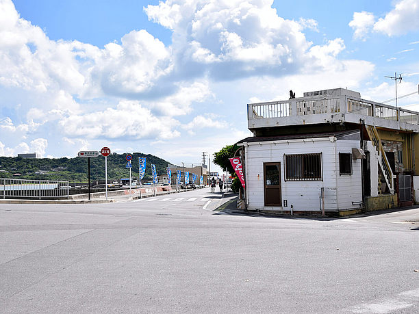 南部ドライブの途中でひと休みするのにぴったり。