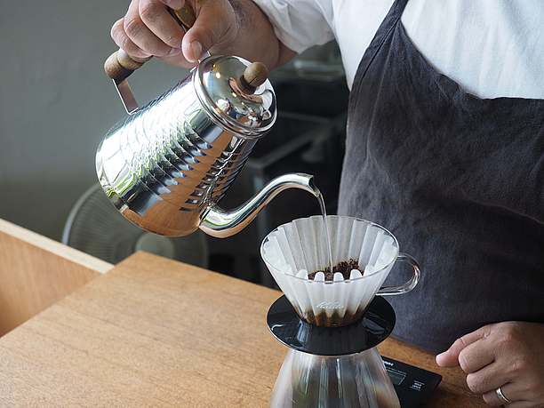 豆の特徴に合わせて焙煎方法を変える