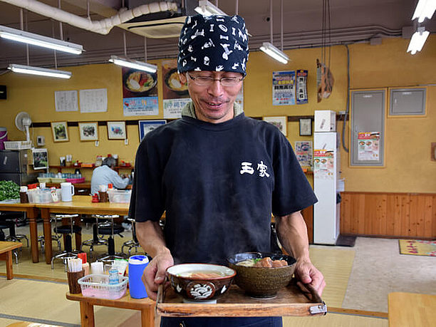 三枚肉そばとソーキそば