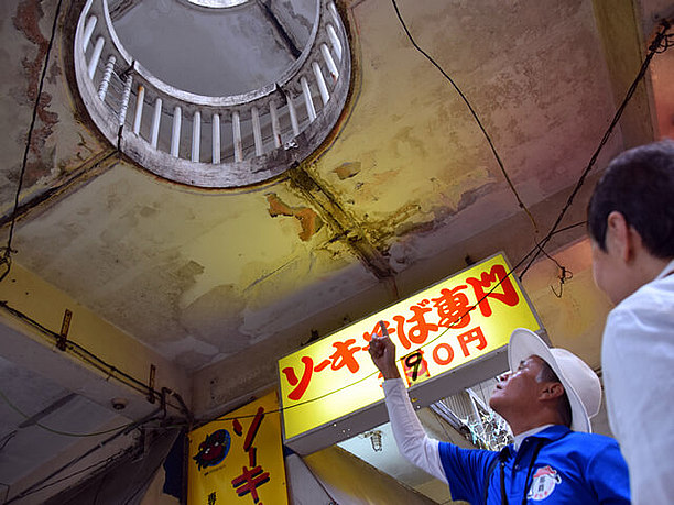 建物の吹き抜け部分