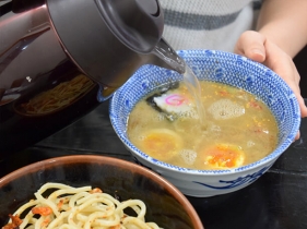 プリプリの麺