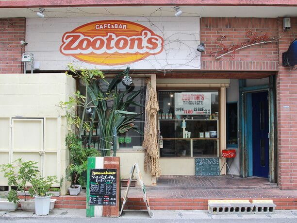 Zooton’s（ズートンズ）外観