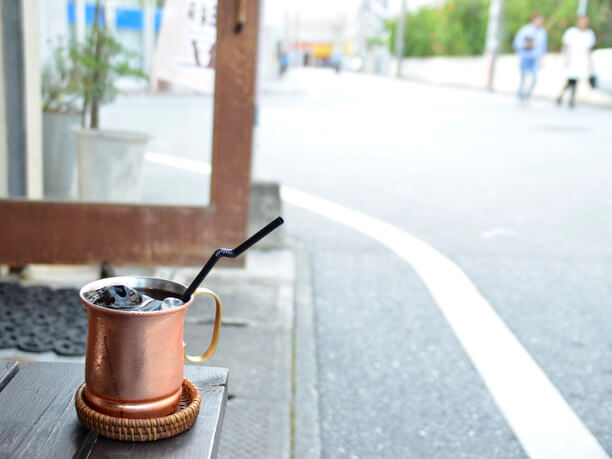 ひと晩寝かせる甘みが感じられるまろやかなアイスコーヒー