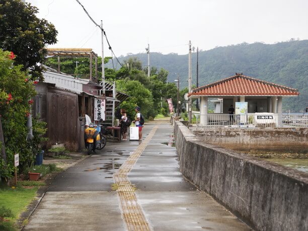 宿泊施設