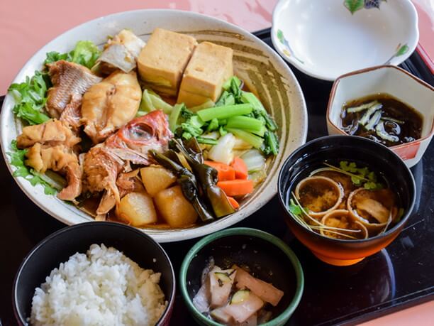 魚と野菜の煮付け定食