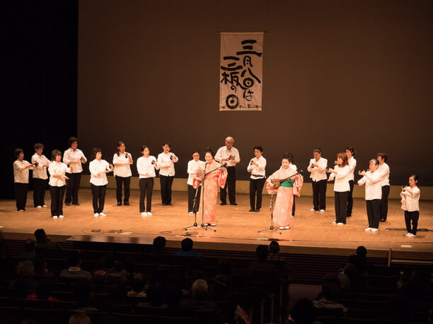 三板の日の民謡ライブ