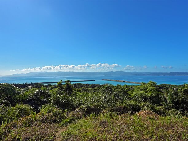 八重山の島々が形成する悠遠な景観