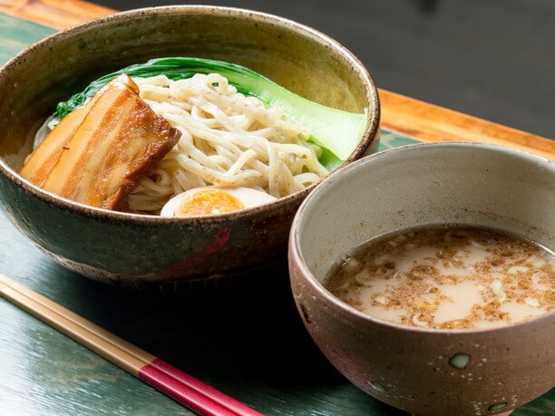 自家製麺の金月そば恩納店