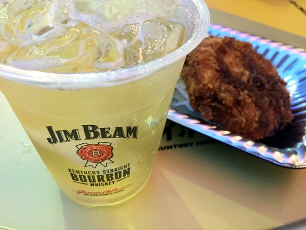 “JIM BEAM”のビームハイボールとメンチカツの「ビーム＆カツセット」