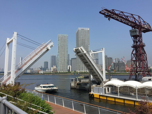 跳開橋「アーバンゲートブリッジ」